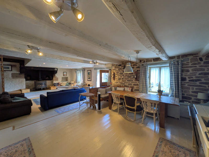 French property for sale in Guiscriff, Morbihan - €149,500 - photo 3