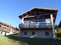 Chalet à vendre à LA PLAGNE, Savoie - 890.000 € - photo 2