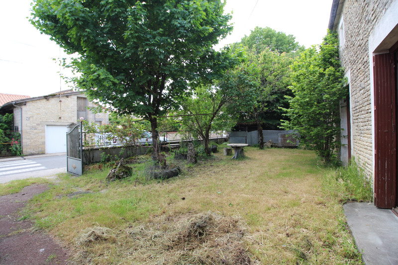 French property for sale in Longré, Charente - €64,600 - photo 14