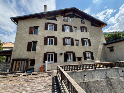 building for sale in Savoie