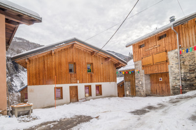 Ski property for sale in  - €650,000 - photo 0