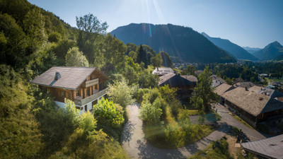 Maison à vendre à Montriond, Haute-Savoie, Rhône-Alpes, avec Leggett Immobilier
