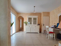 Propriété à vendre à Chantonnay, Vendée - 583 000 € - photo n°9