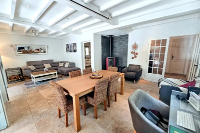 French property for sale in Roussillon, Vaucluse - €624,000 - photo 3