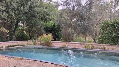 French property for sale in Saint-Vincent-de-Barbeyrargues, Hérault - €755,000 - photo 2