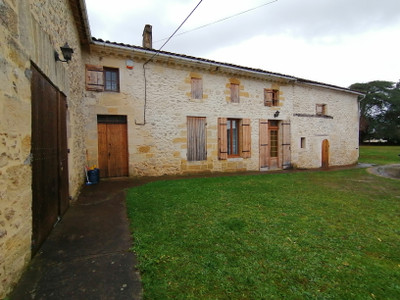 Maison à vendre à Pujols, Gironde, Aquitaine, avec Leggett Immobilier