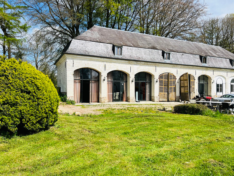 French property for sale in Humières, Pas-de-Calais - €320,000 - photo 1