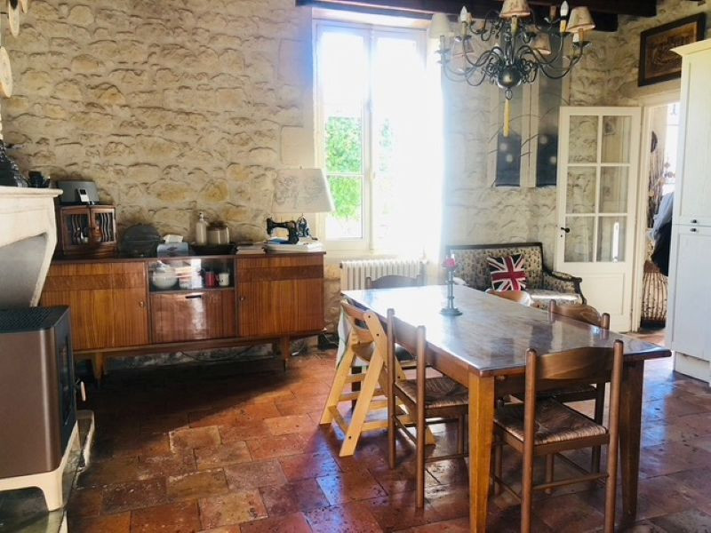 French property for sale in Saint-Germain-d'Esteuil, Gironde - €756,000 - photo 4