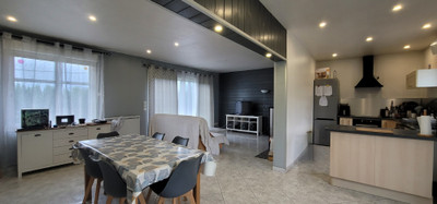 French property for sale in Suaux, Charente - €178,950 - photo 2