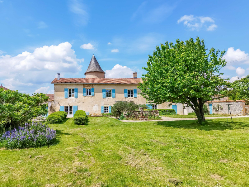 French property for sale in Civray, Vienne - €695,000