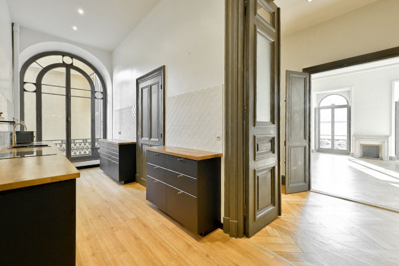 French property for sale in Nice, Alpes-Maritimes - €1,200,000 - photo 6