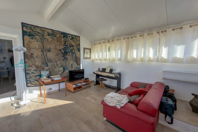 French property for sale in Saint-Paul-de-Vence, Alpes-Maritimes - €990,000 - photo 1