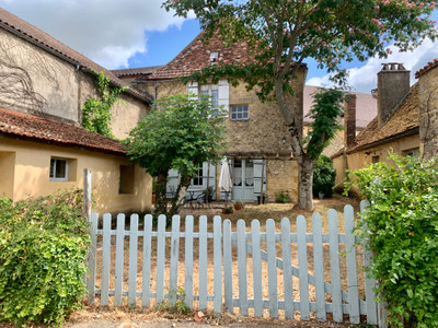 Maison à vendre à Mauzac-et-Grand-Castang, Dordogne, Aquitaine, avec Leggett Immobilier