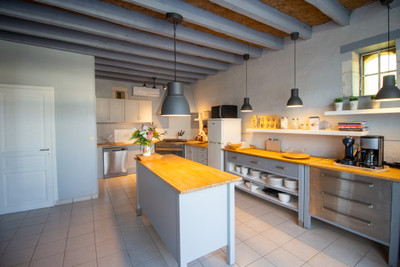 French property for sale in Marcilly-sur-Vienne, Indre-et-Loire - €399,000 - photo 1