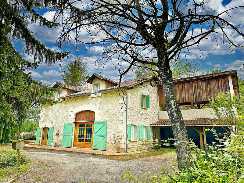 Maison à vendre à Coutures, Dordogne - 286.760 € - photo 1