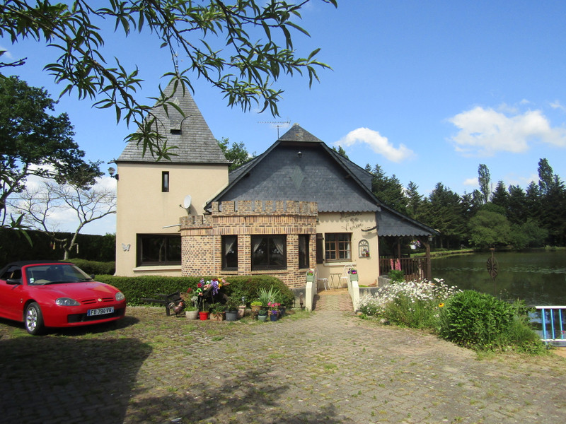 Maison à Javron-les-Chapelles, Mayenne - photo 1