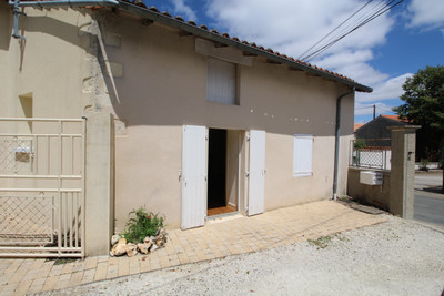 French property for sale in Couture-d'Argenson, Deux_Sevres - €78,000 - photo 7