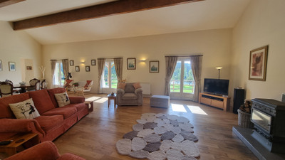 French property for sale in Exideuil-sur-Vienne, Charente - €385,000 - photo 1