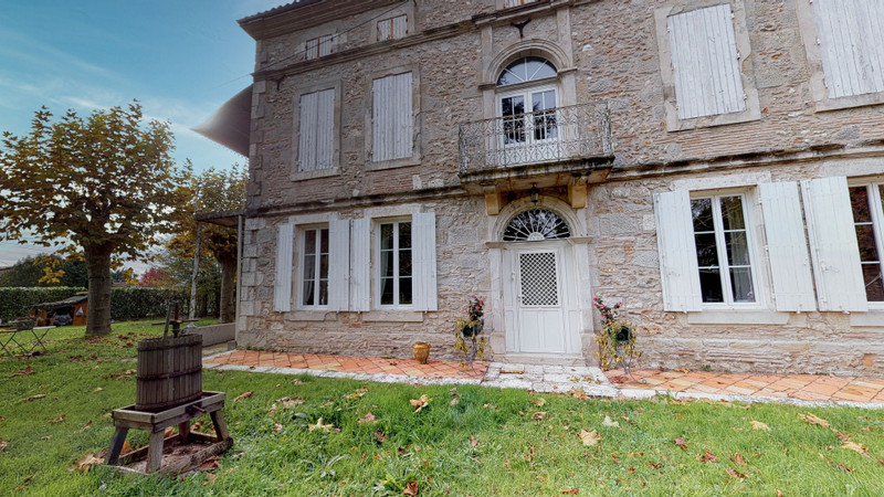 Maison à vendre à Castelnaud-de-Gratecambe, Lot-et-Garonne - 468 000 € - photo 1