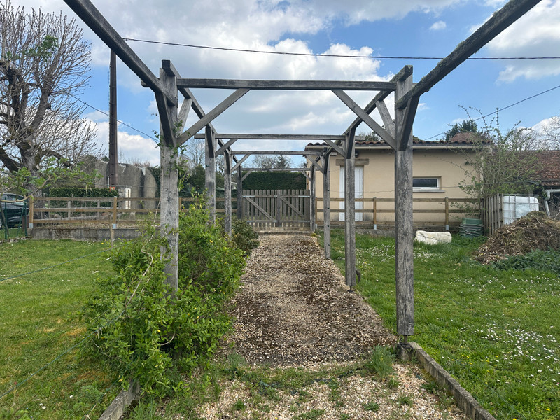 French property for sale in Brantôme en Périgord, Dordogne - €245,000 - photo 13