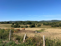 Propriété à vendre à Sardent, Creuse - 499 800 € - photo n°1