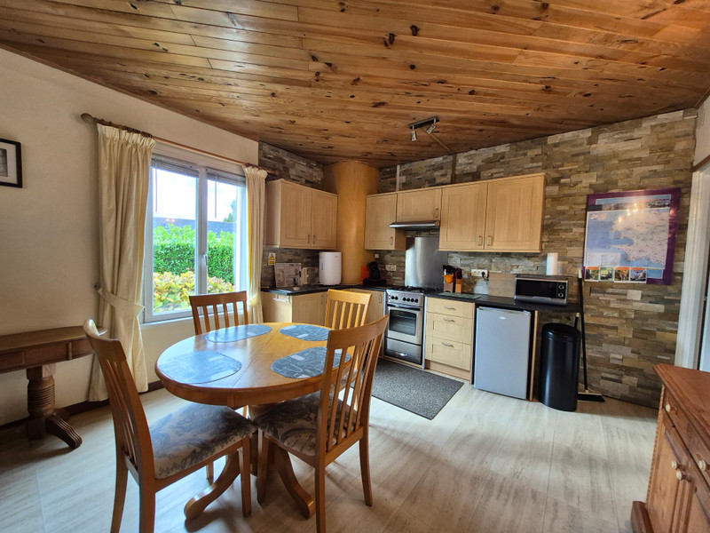 French property for sale in Poullaouen, Finistère - €145,000 - photo 6