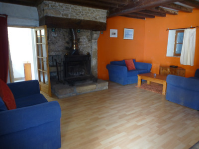 French property for sale in Bussière-Dunoise, Creuse - €109,000 - photo 6