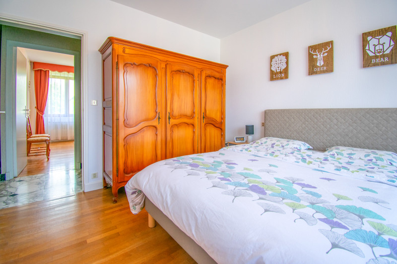 French property for sale in Bugeat, Corrèze - €195,000 - photo 6