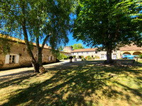 Maison à vendre à Ansac-sur-Vienne, Charente - 525.000 € - photo 5