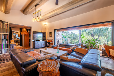 French property for sale in Roquebrune-sur-Argens, Var - €1,670,000 - photo 4