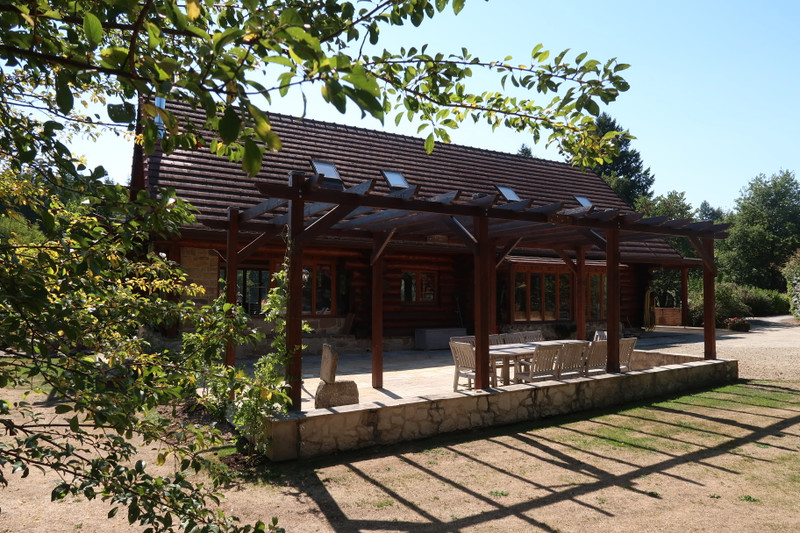 French property for sale in Moissannes, Haute-Vienne - €436,500 - photo 1