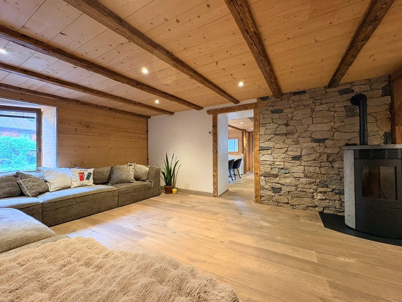 French property for sale in Doussard, Haute-Savoie - €550,000 - photo 4