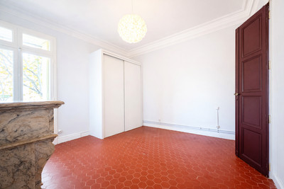 French property for sale in Roujan, Hérault - €275,000 - photo 12