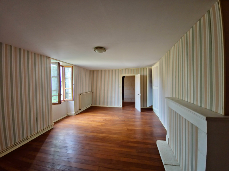French property for sale in Benet, Vendée - €399,900 - photo 6