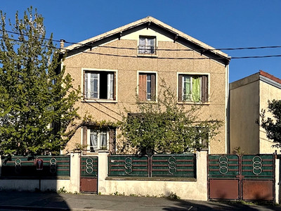 Maison à vendre à Romainville, Seine-Saint-Denis, Île-de-France, avec Leggett Immobilier