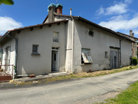 Maison à vendre à Saint-Estèphe, Dordogne - 70 000 € - photo 1