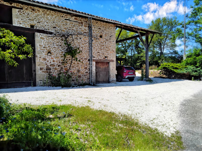 French property for sale in Verneuil, Charente - €299,600 - photo 9