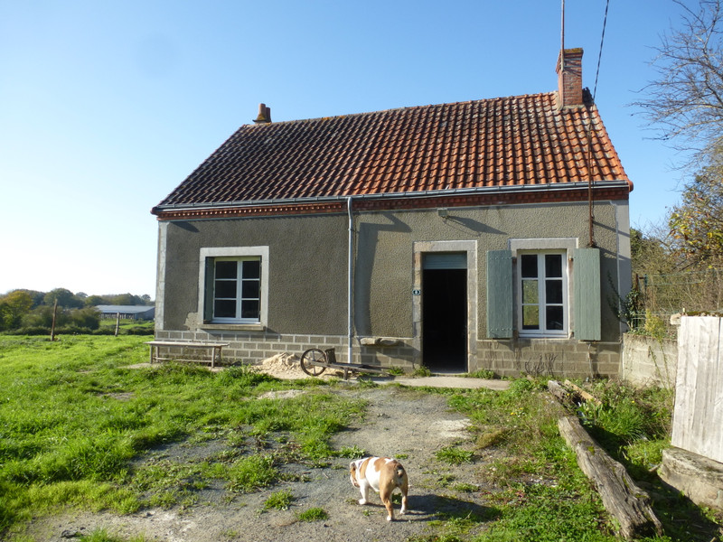 Maison à vendre à La Buxerette, Indre - 84.950 € - photo 1