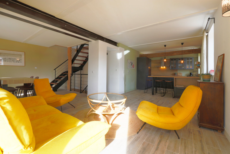 French property for sale in Rustrel, Vaucluse - €298,000 - photo 4