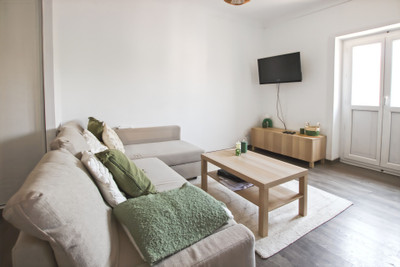 French property for sale in Nice, Alpes-Maritimes - €260,000 - photo 3