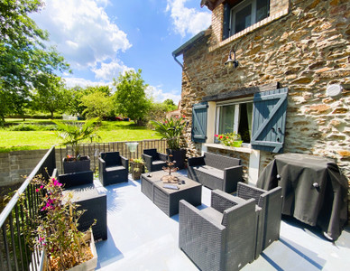 French property for sale in Saint-Maur, Cher - €294,250 - photo 7