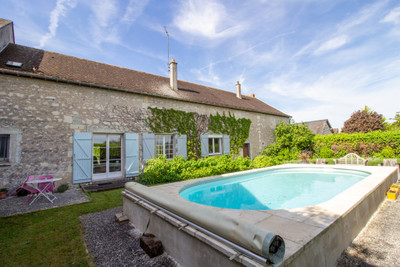French property for sale in L'Île-Bouchard, Indre-et-Loire - €399,500 - photo 8