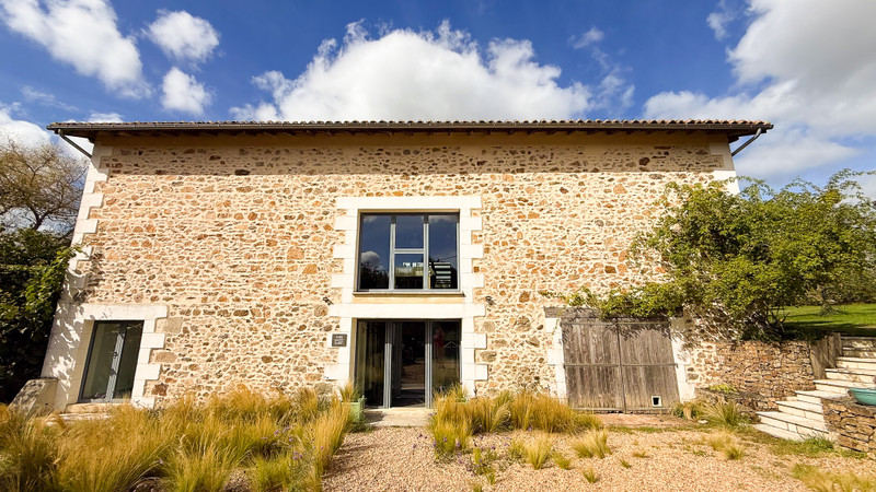 French property for sale in Bussière-Badil, Dordogne - €691,000 - photo 2