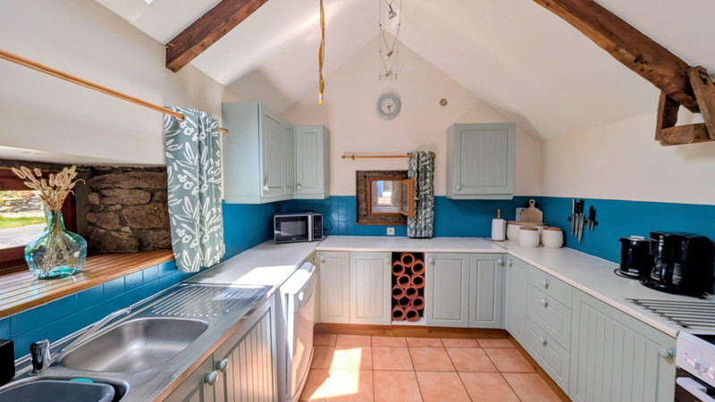 French property for sale in Ploërdut, Morbihan - €475,000 - photo 3