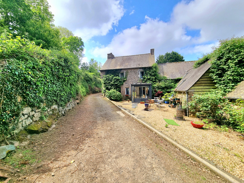 Maison à vendre à Tressignaux, Côtes-d'Armor - 296.800 € - photo 1