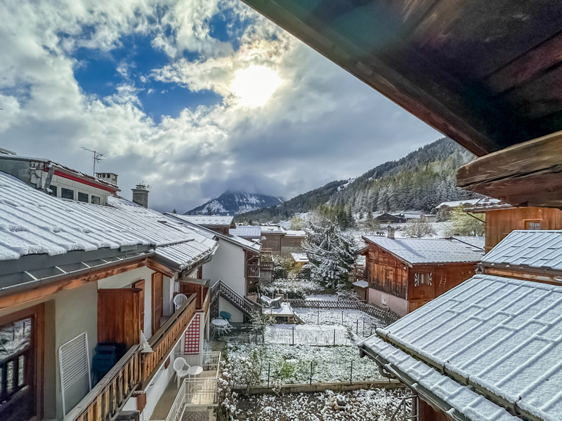French property for sale in Courchevel, Savoie - €1,850,000 - photo 3