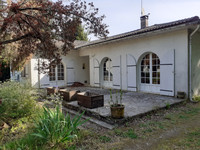 houses and homes for sale inJonzacCharente-Maritime Poitou_Charentes