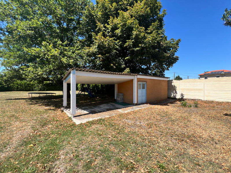 French property for sale in Les Églisottes-et-Chalaures, Gironde - €230,050 - photo 8