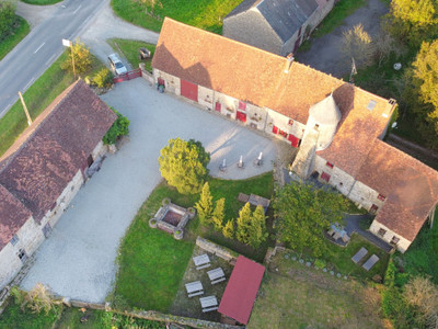 Become the next custodian of a 14th Century Relais De Poste / Manoir