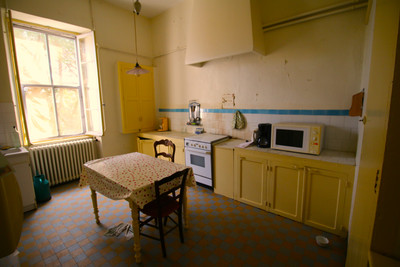 French property for sale in Aubenas, Ardèche - €310,000 - photo 5